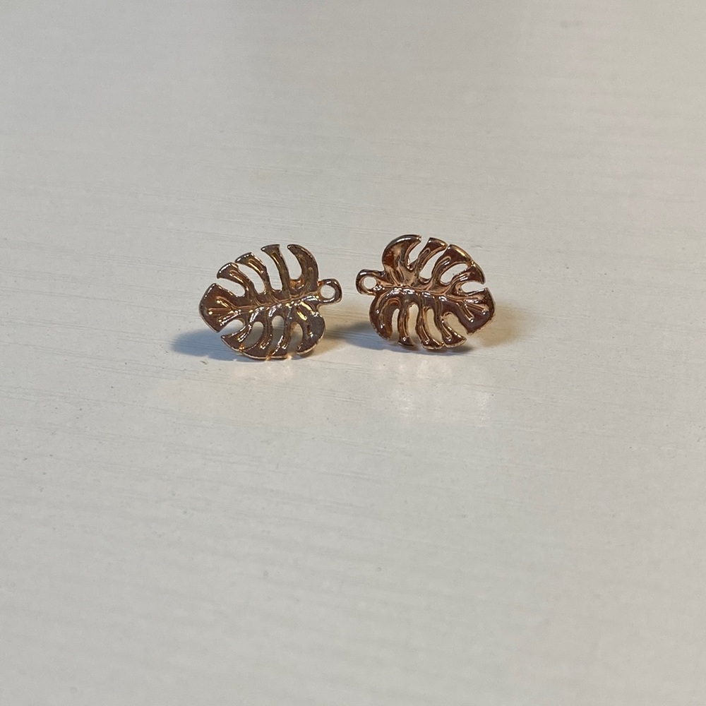 Leaf earrings